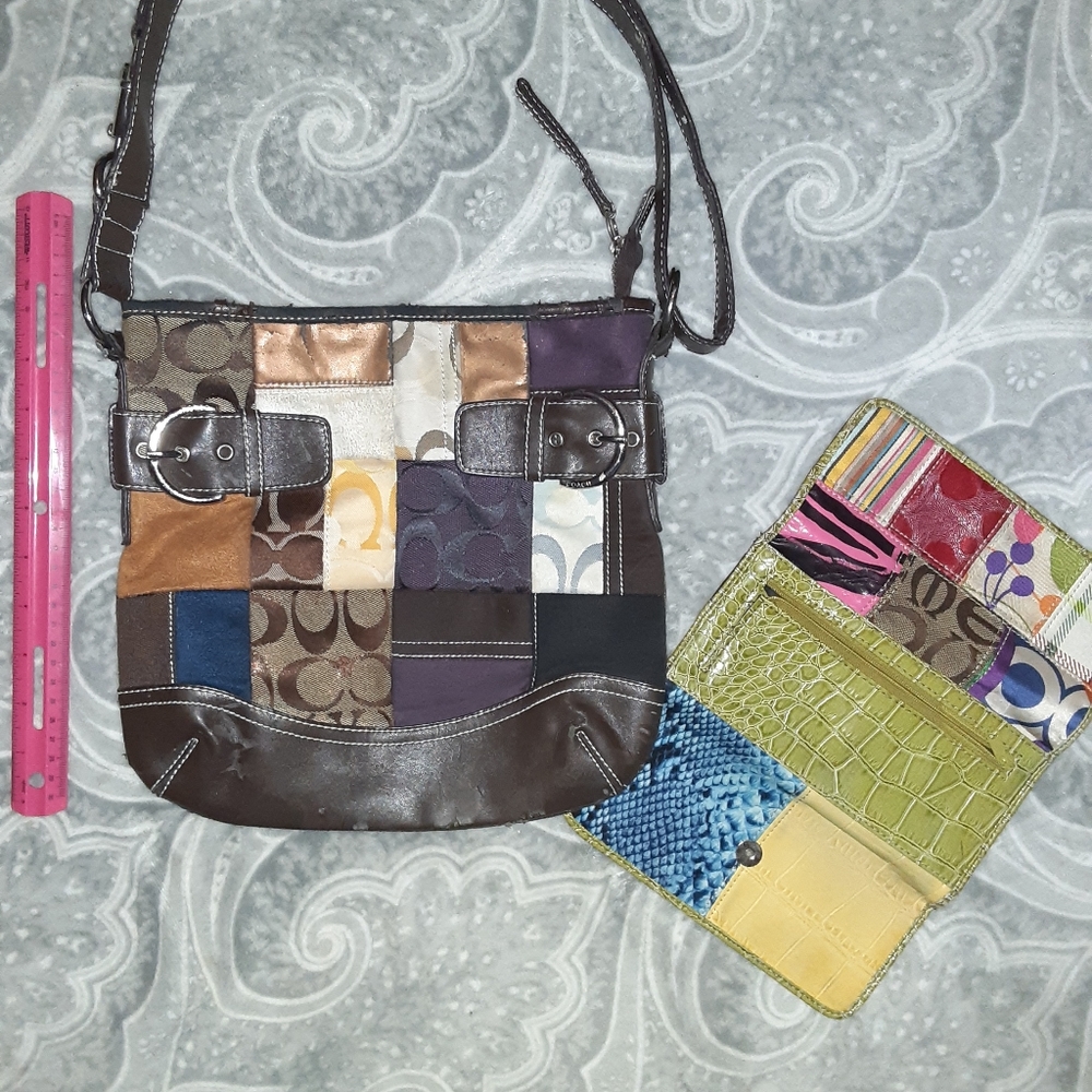 Authentic coach purse and wallet